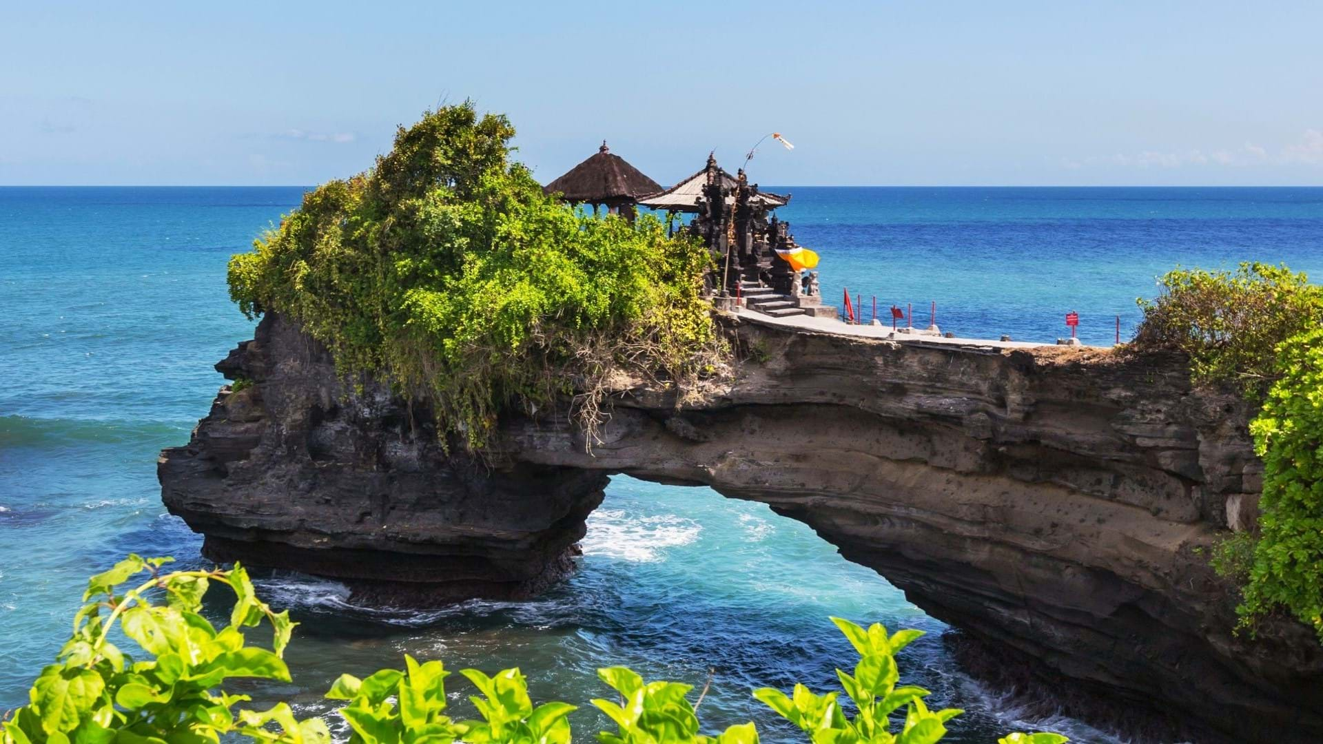 Tanah Rot Temple Bali