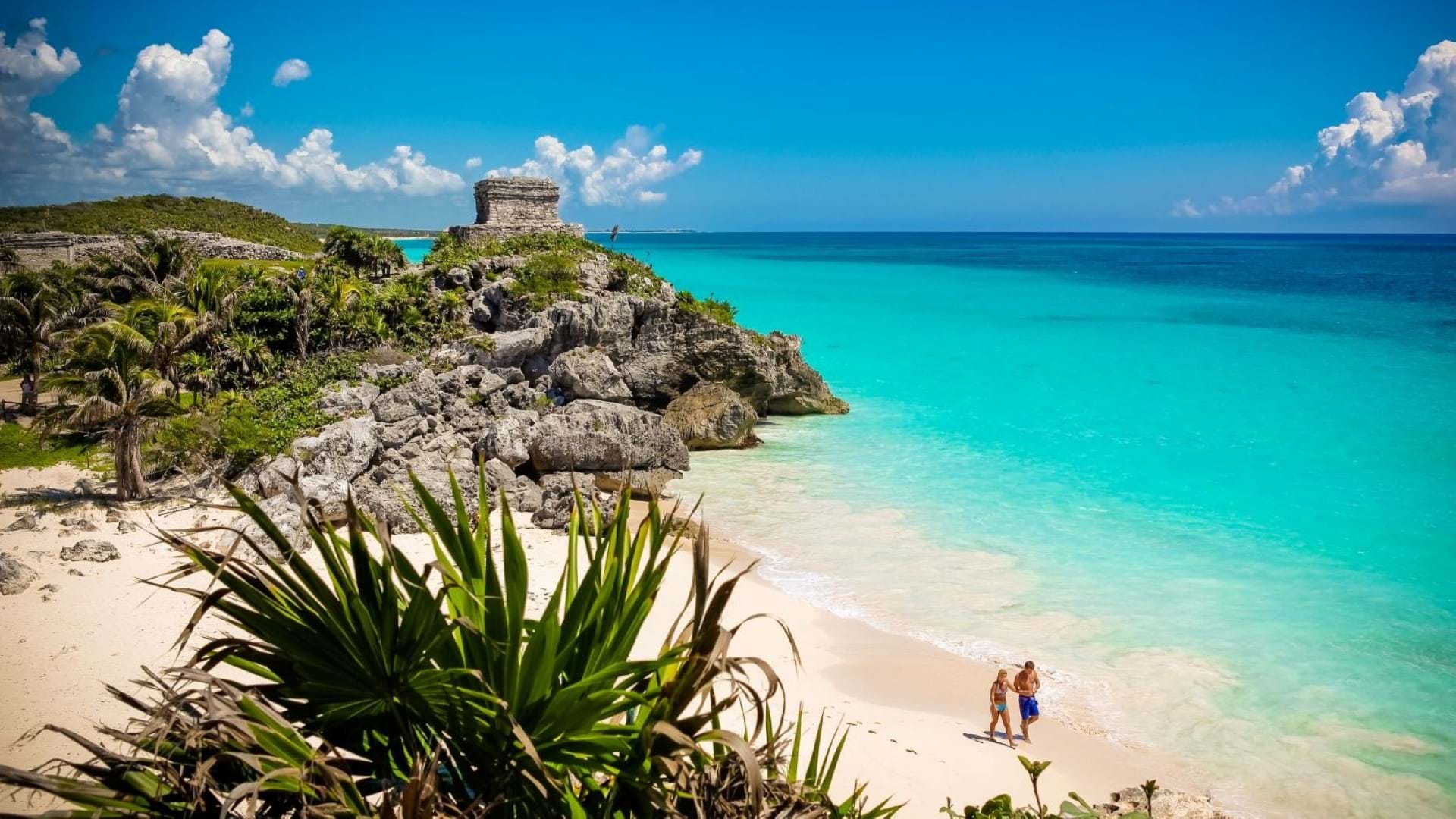 Tulum Meksiko peščana plaža