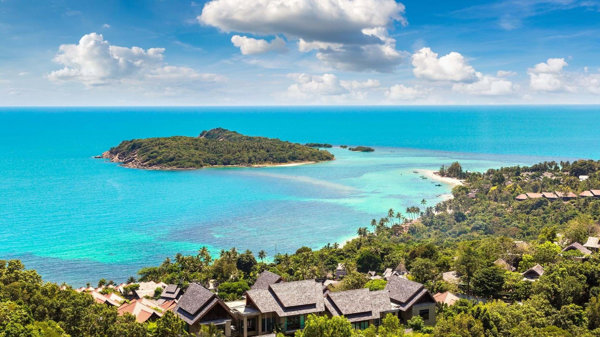 Ostrvo Ko Samui na Tajlandu. Jedno od najlepših ostrva u Tajlandskom zalivu. Karakterističn je po divljoj prirodi i prelepim plažama, zelenim džunglama i odličnim hotelima.