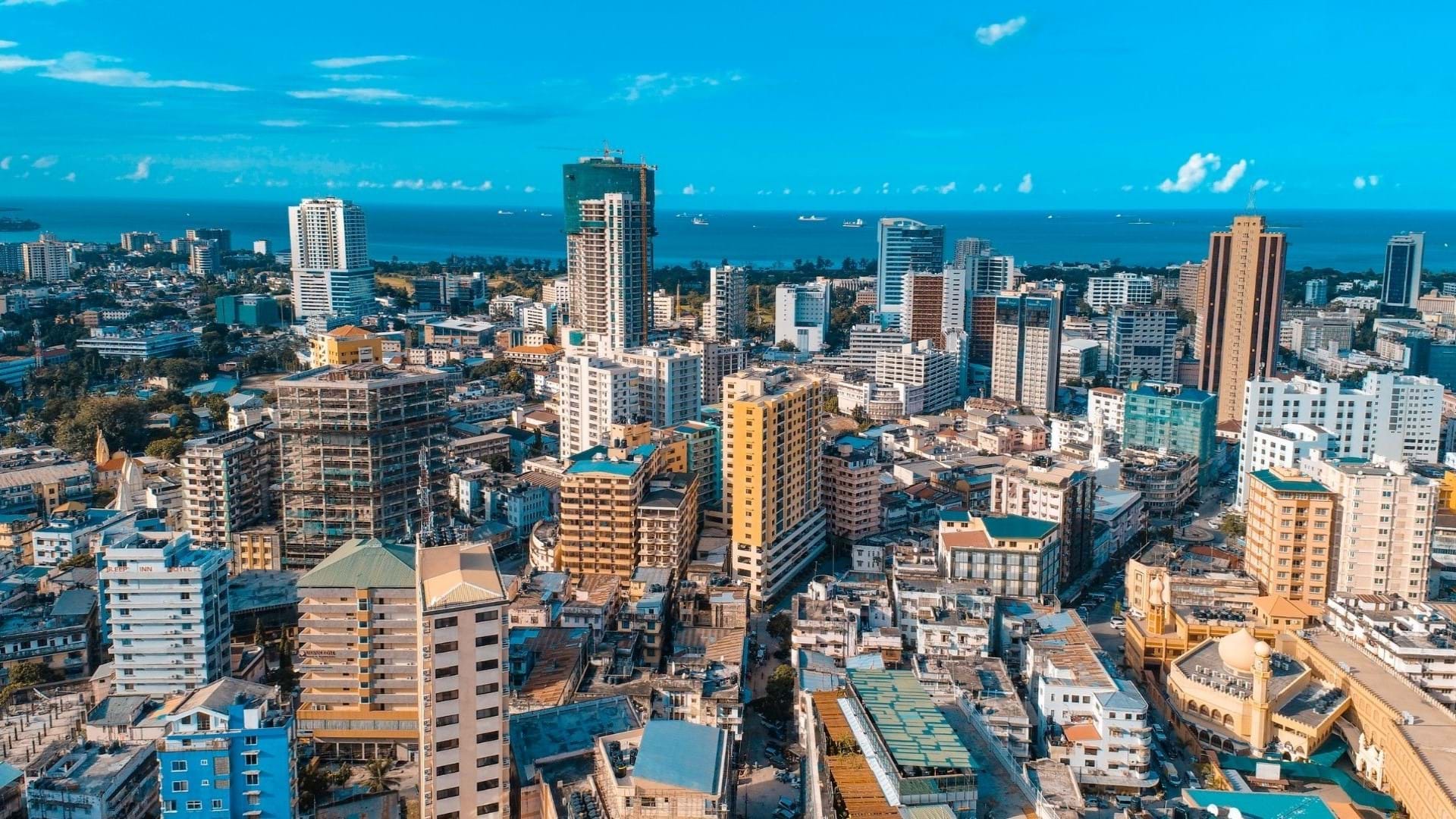 Dar Es Salam na Zanzibaru.