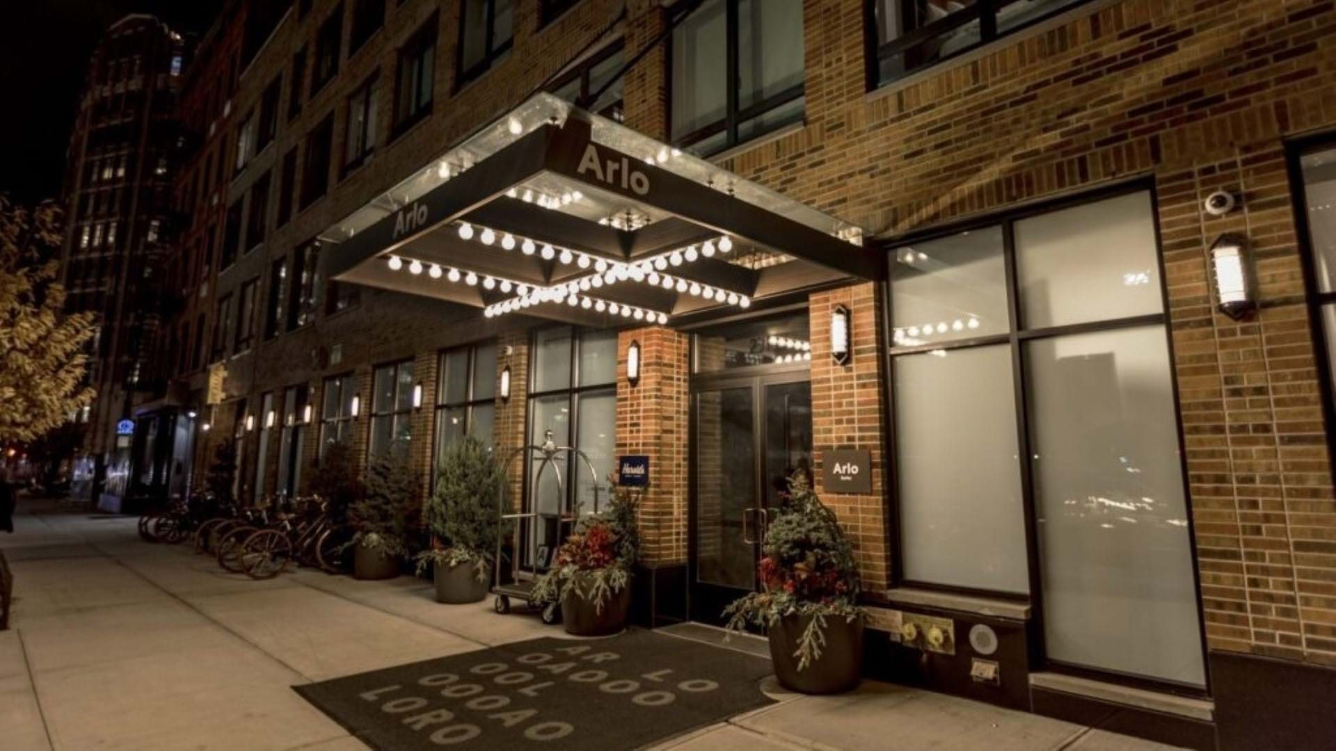 Arlo SoHo 