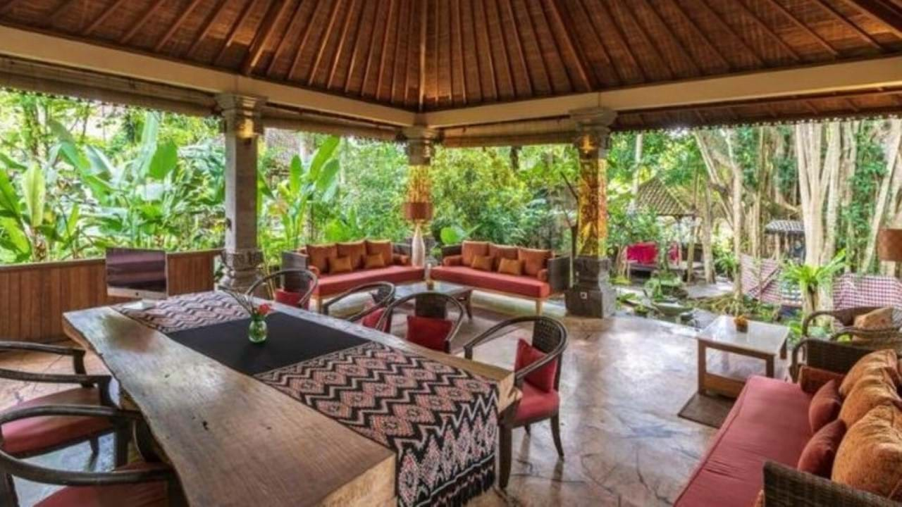 Adiwana Svarga Loka 4* Bali