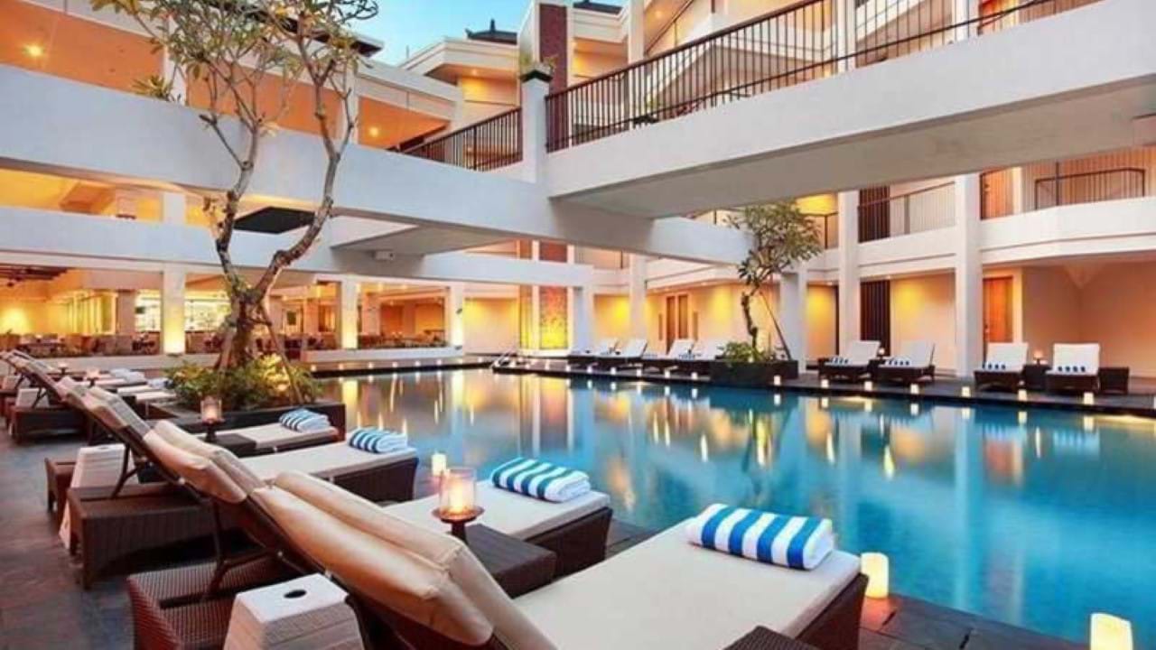 Vouk Hotel & Suites 4* Bali