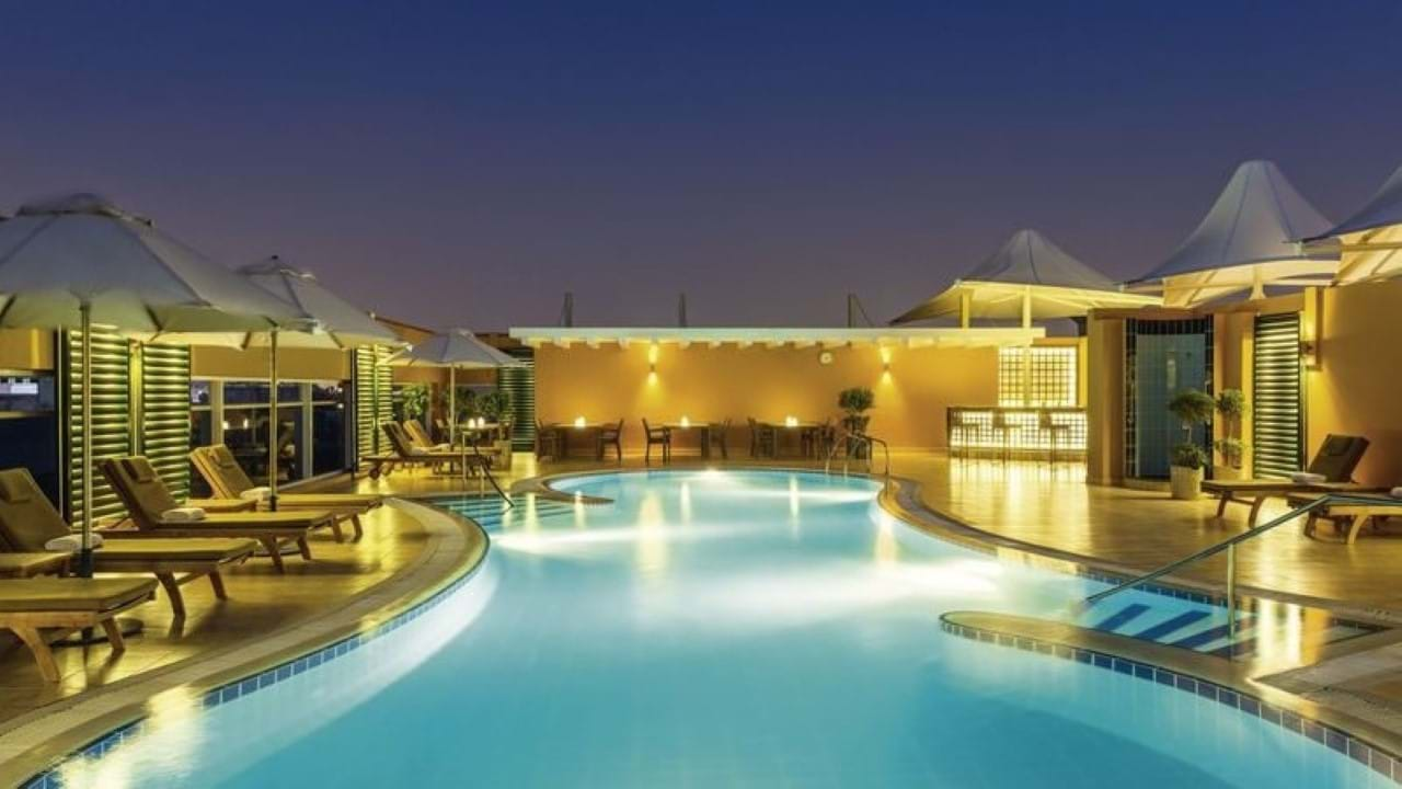 Four Points by Sheraton Downtown 4* Dubai