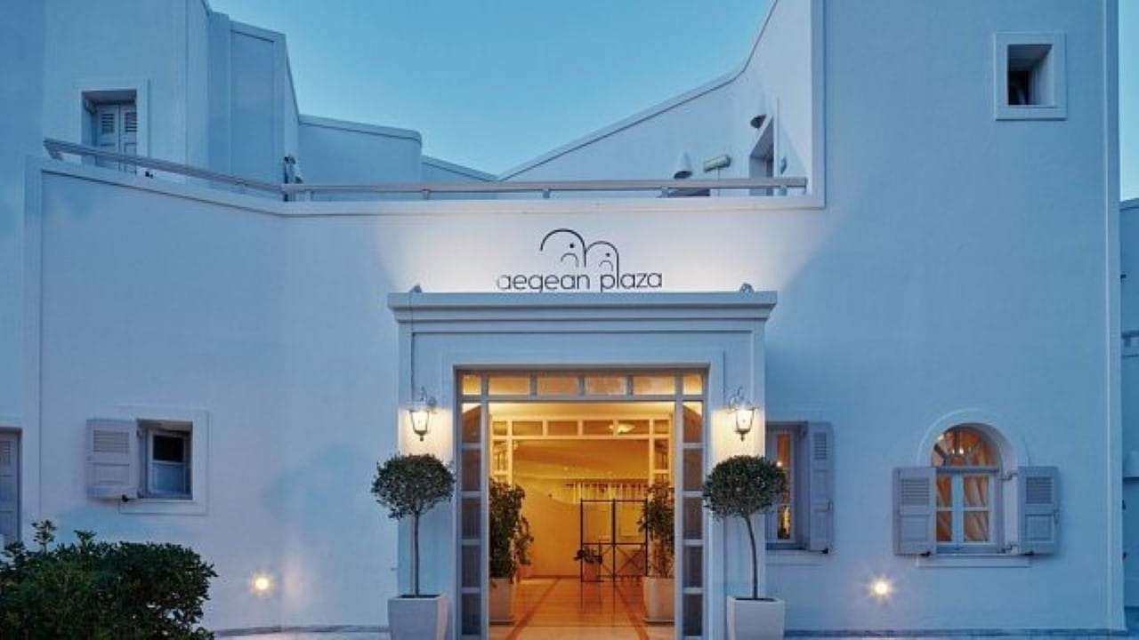 Aegean Plaza 4* Santorini