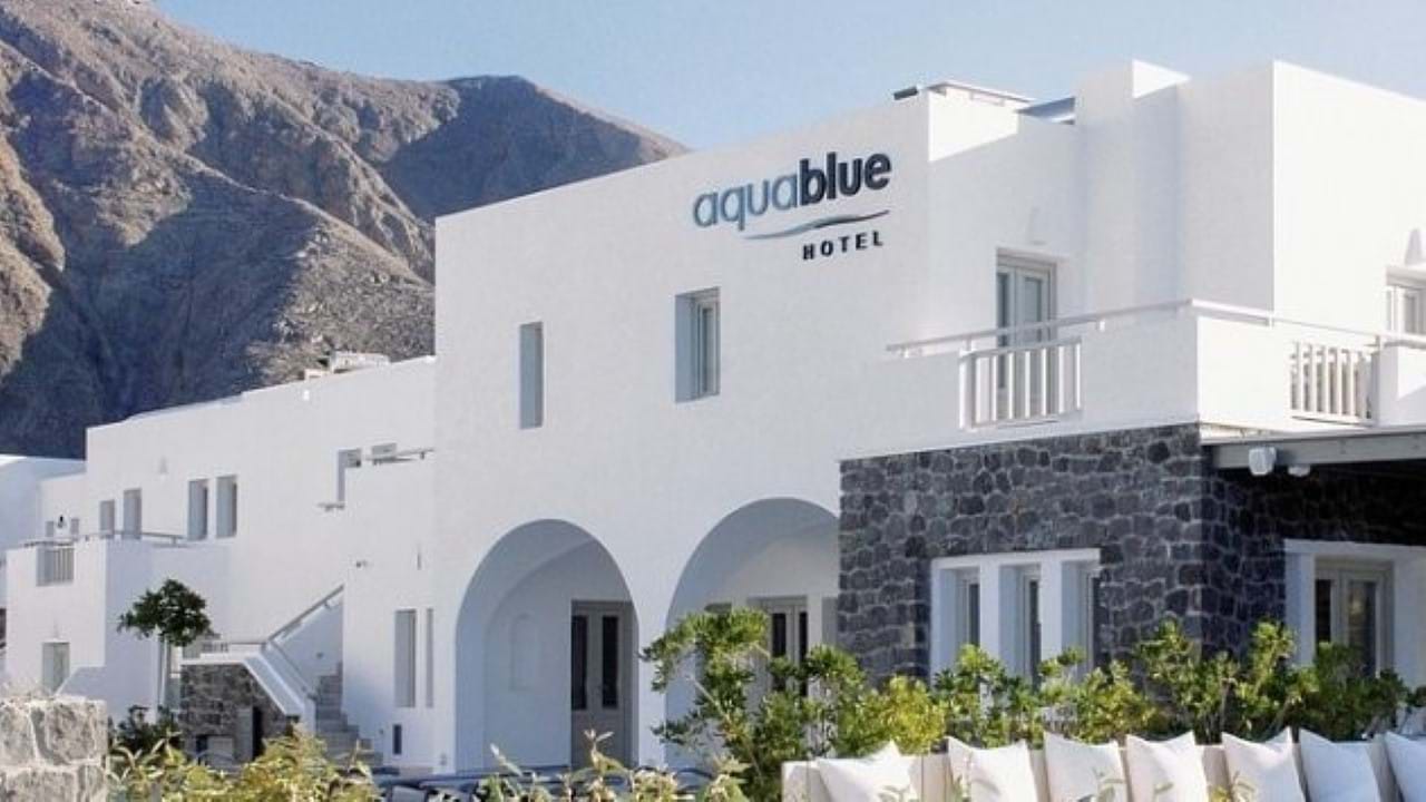 Aqua Blue 4* Santorini