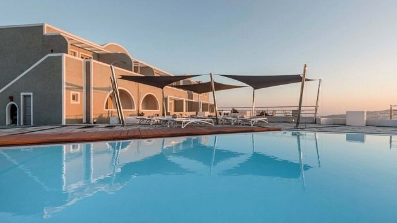 Caldera's Dolphin 4* Santorini