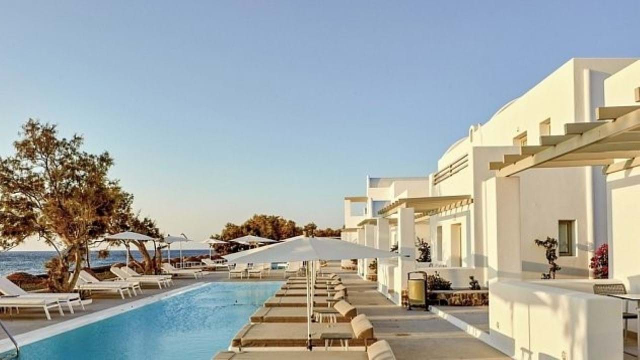 Costa Grand Resort & Spa 4+* Santorini