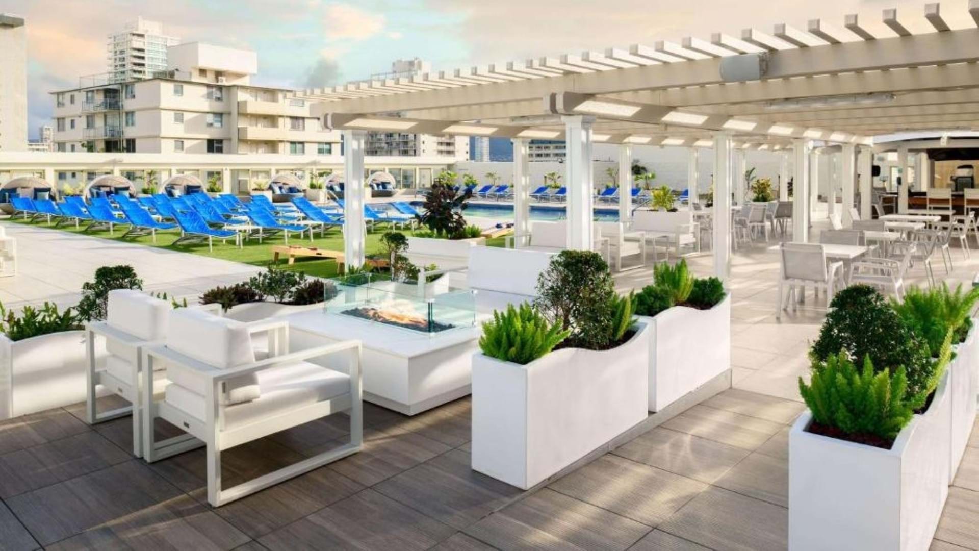 Hilton Waikiki Beach Resort & Spa