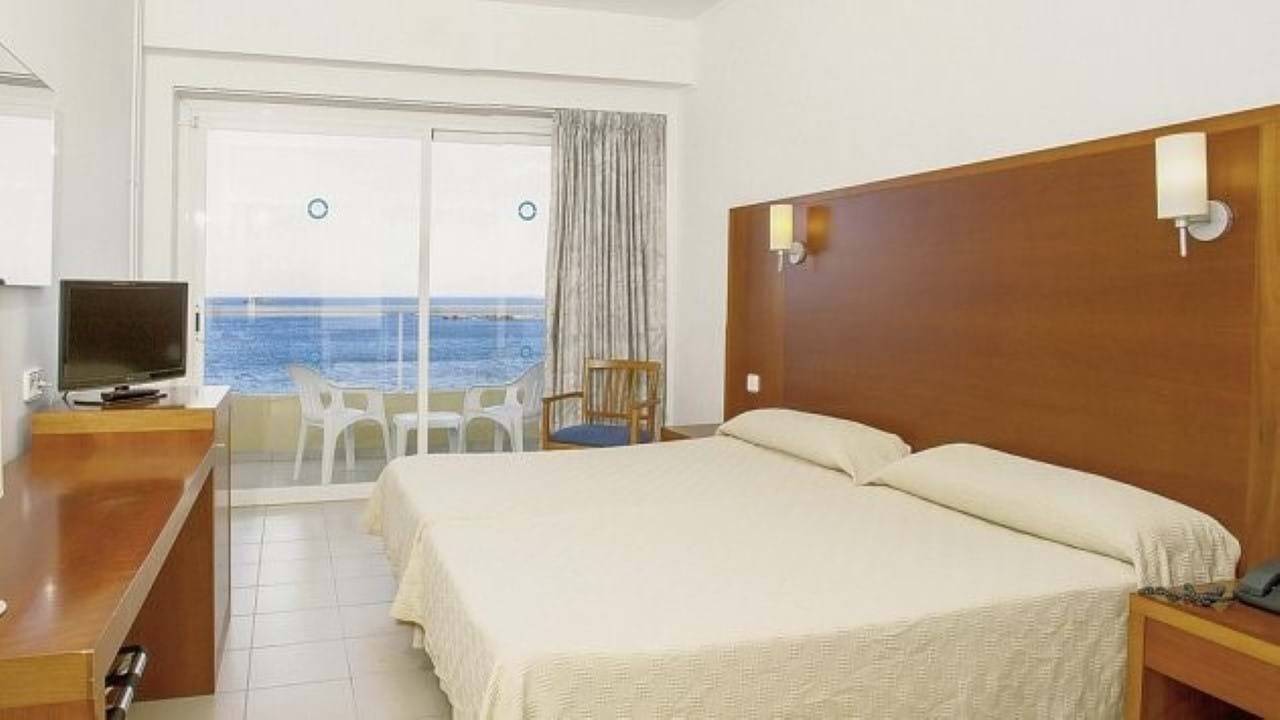 Ibiza Playa 3* Ibica