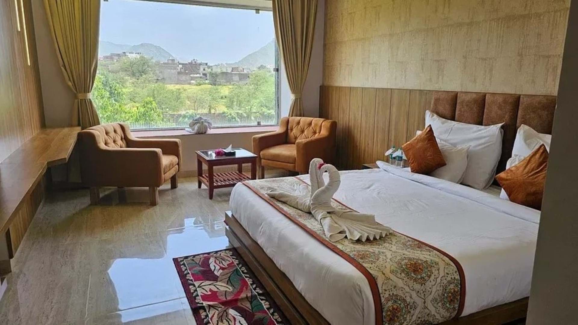 Bamboo Saa Mullberry Resort