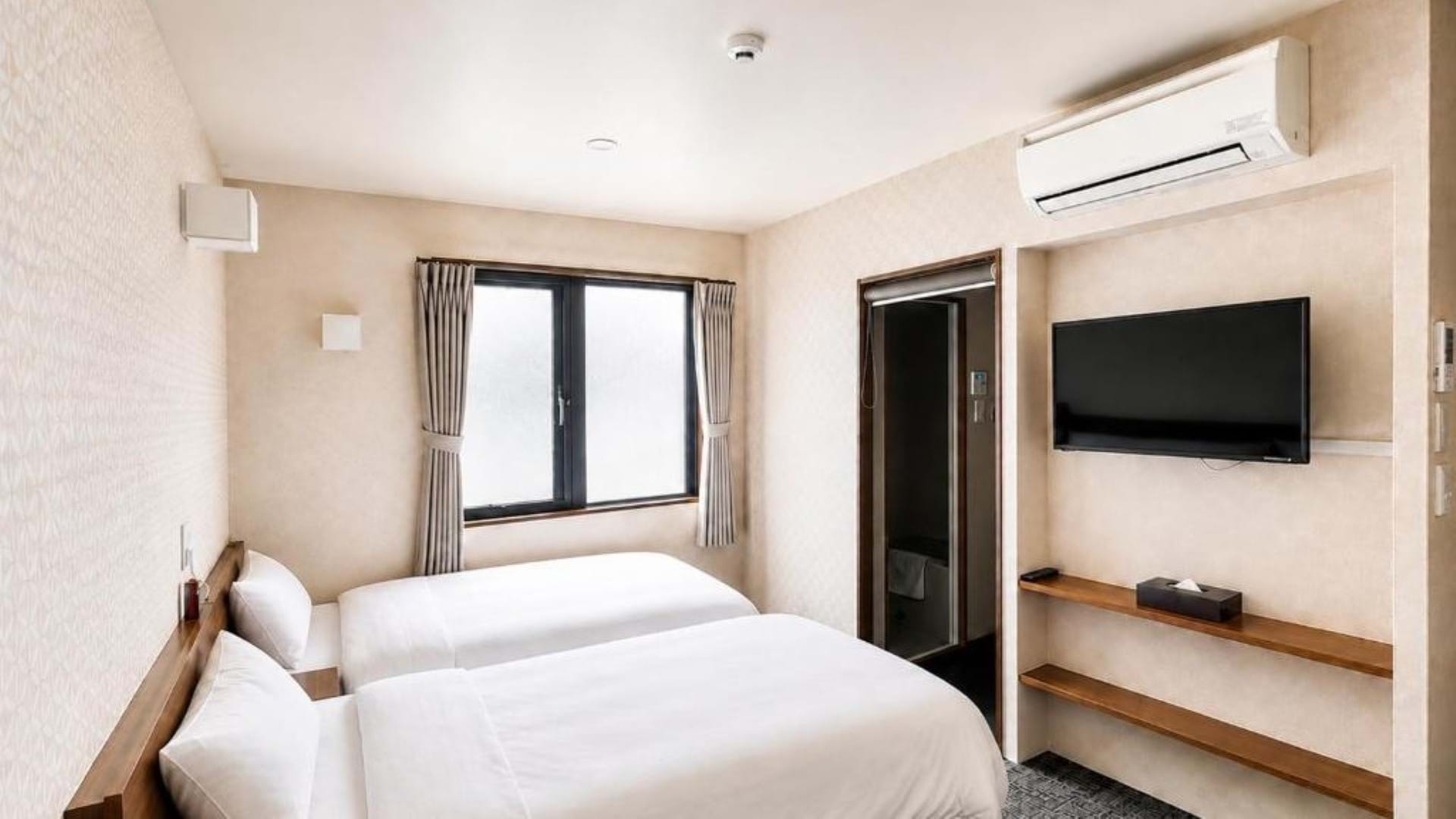 Floral Hotel Mari-Kyoto 
