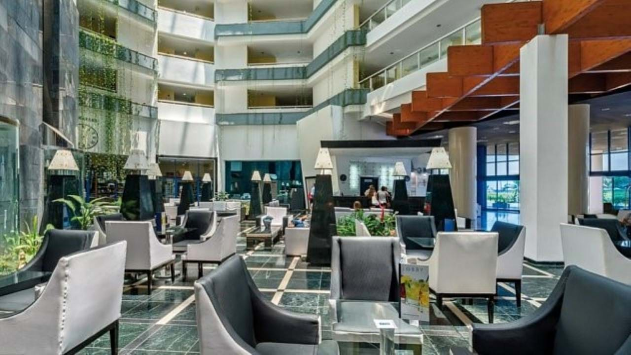 Aston Panoramic 4* Kuba