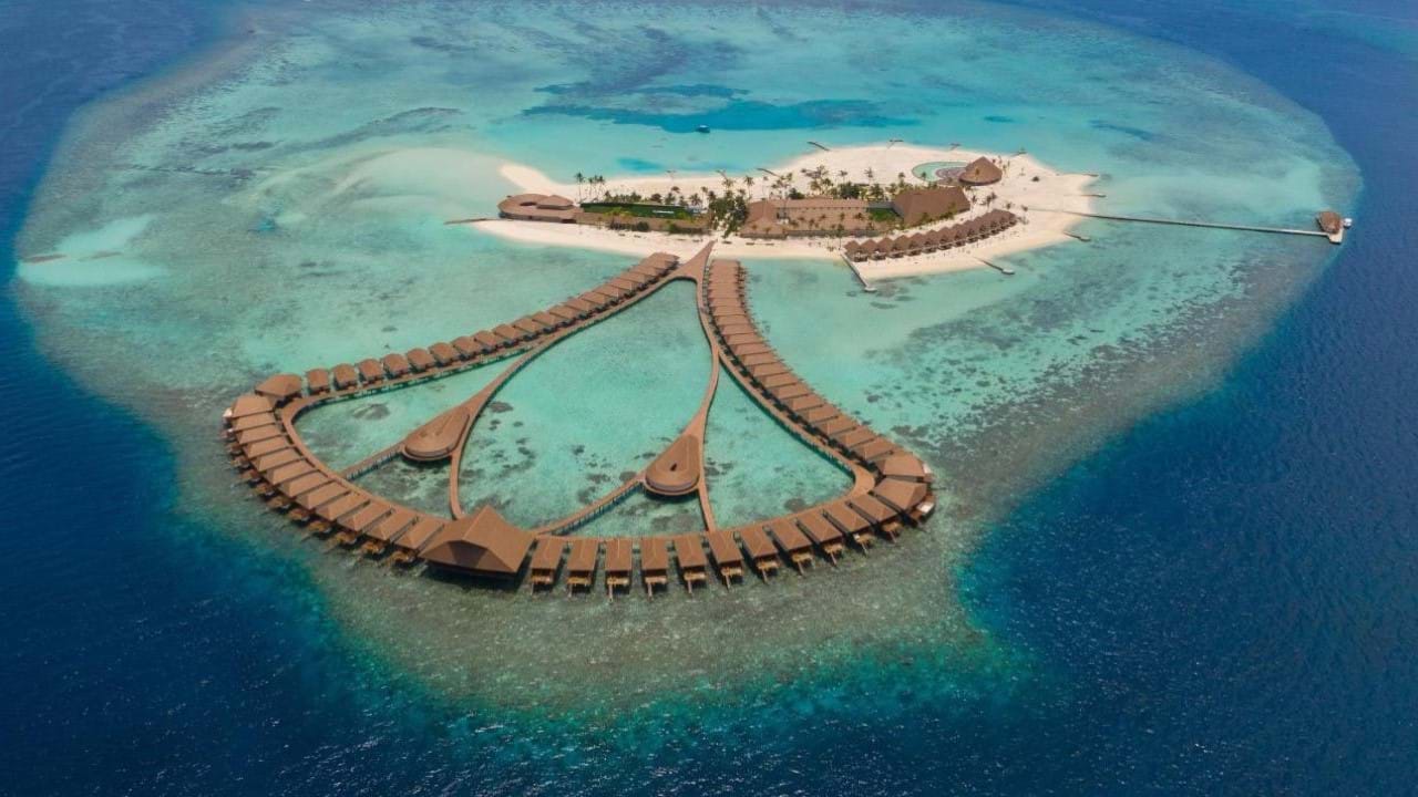 Cinnamon Velifushi Maldives 4+* Maldivi