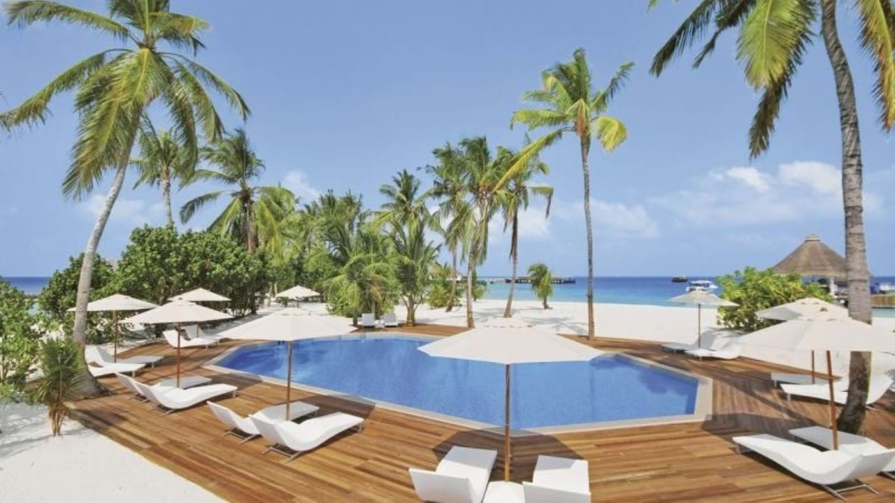 Safari Island 4* Maldivi