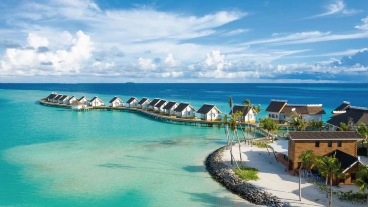 SAii Lagoon Maldives - Curio Collection by Hilton 4+* Maldivi