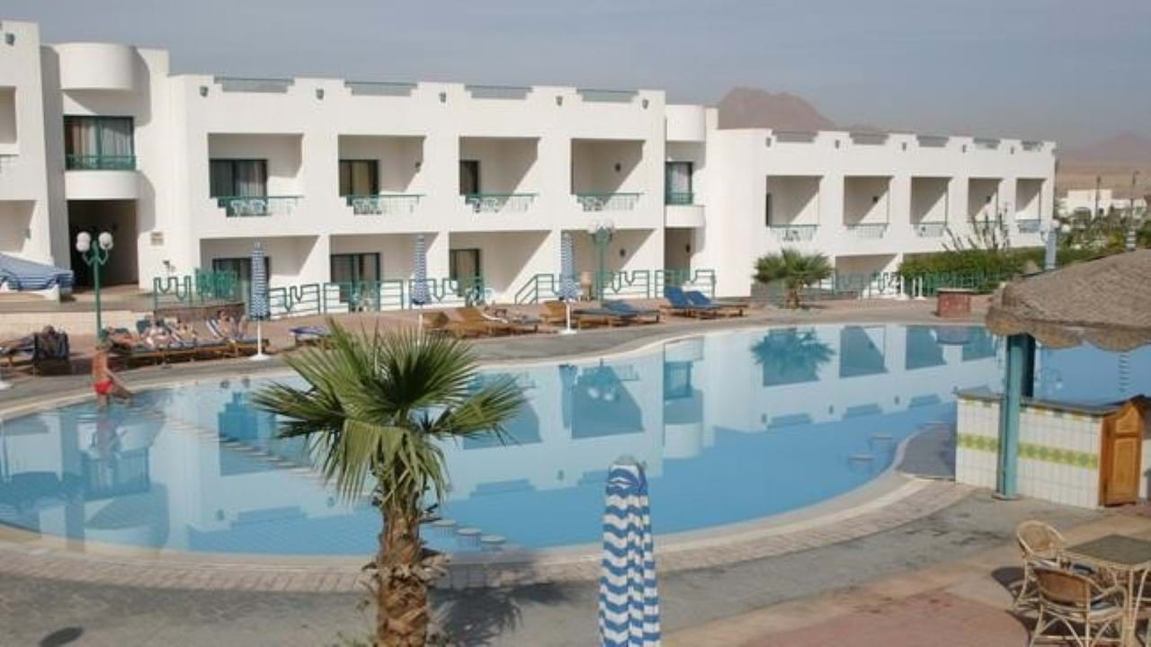 SHARM HOLIDAY RESORT 4*