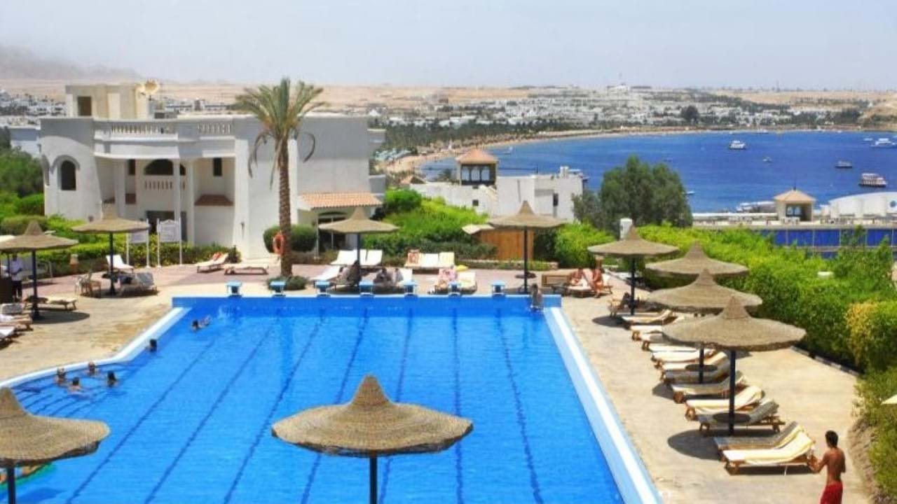 TROPITEL NAAMA BAY 5*