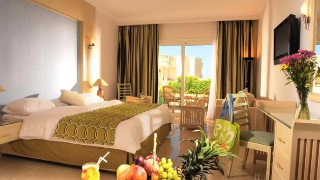 TROPITEL NAAMA BAY 5*