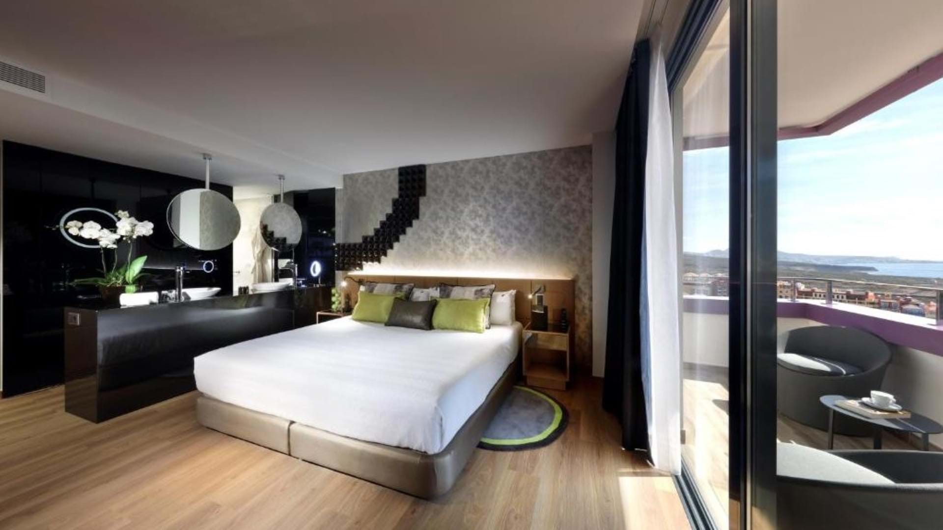Hard Rock Hotel Tenerife 