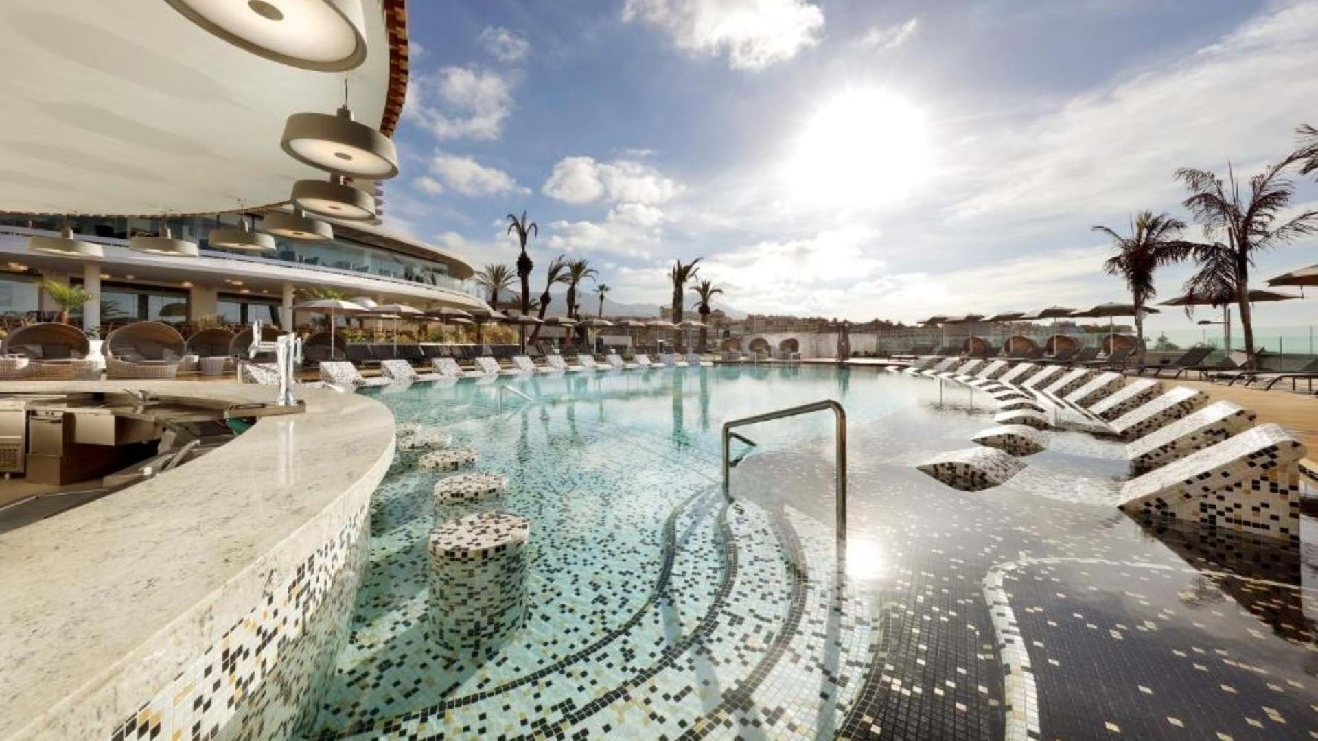 Hard Rock Hotel Tenerife 