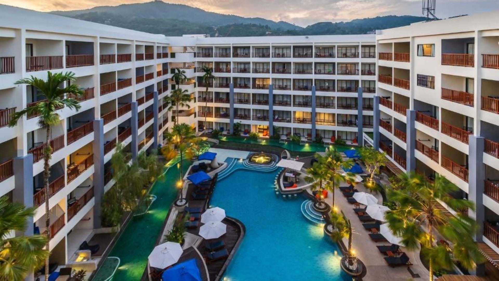 Deevana Plaza Phuket 