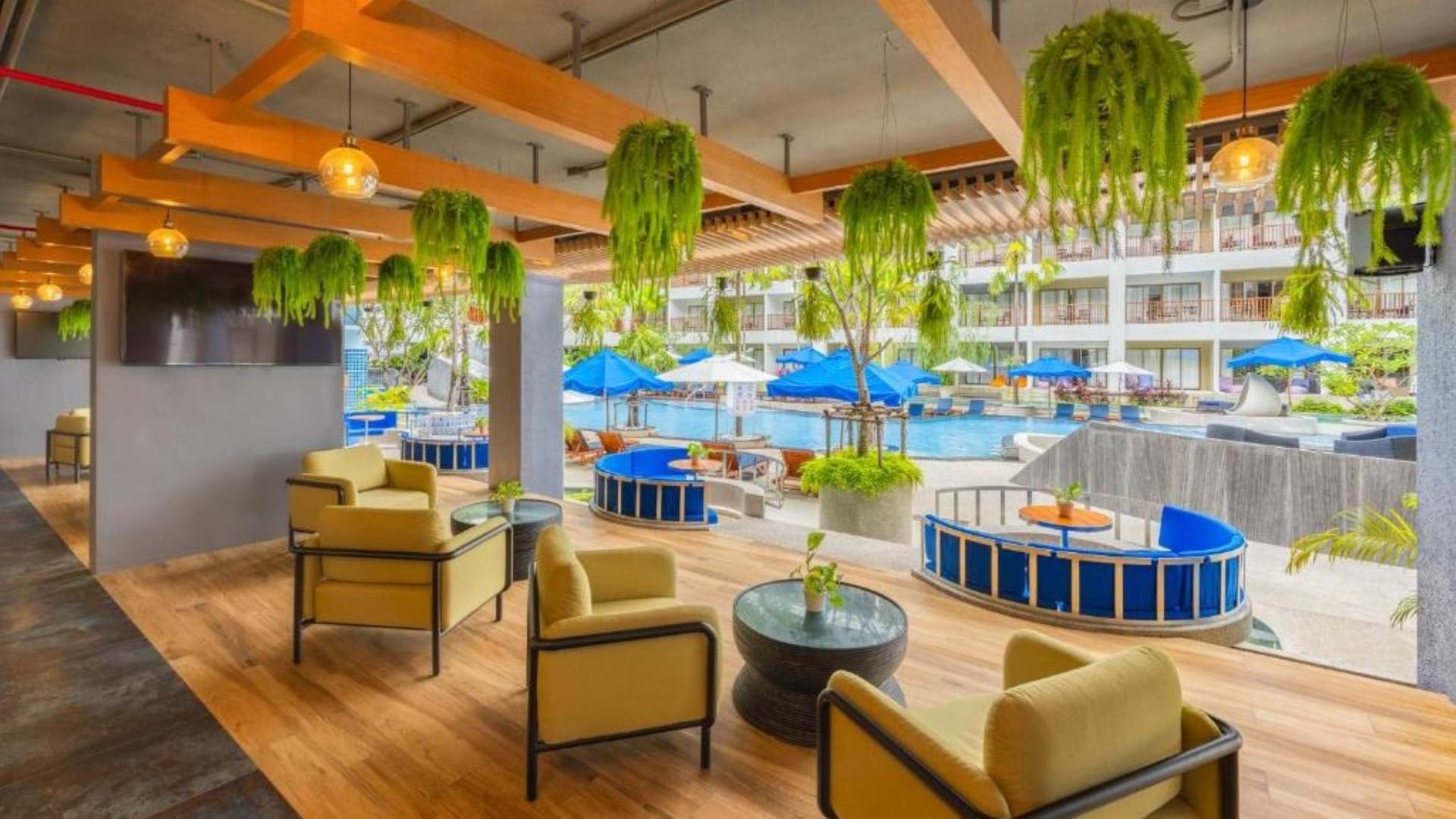 Deevana Plaza Phuket 