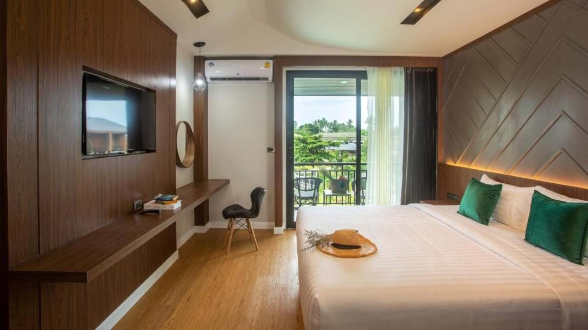 The Canale Samui Resort