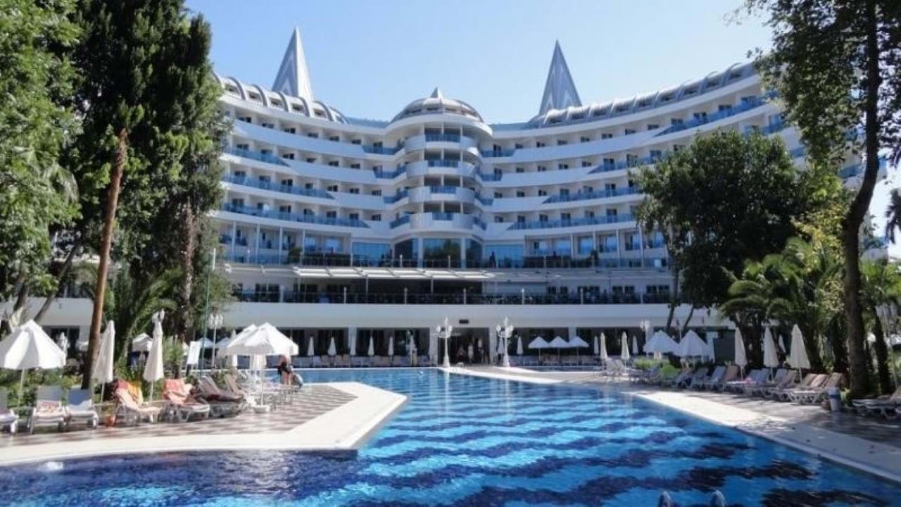 Delphin Botanik Platinum 5* Alanja
