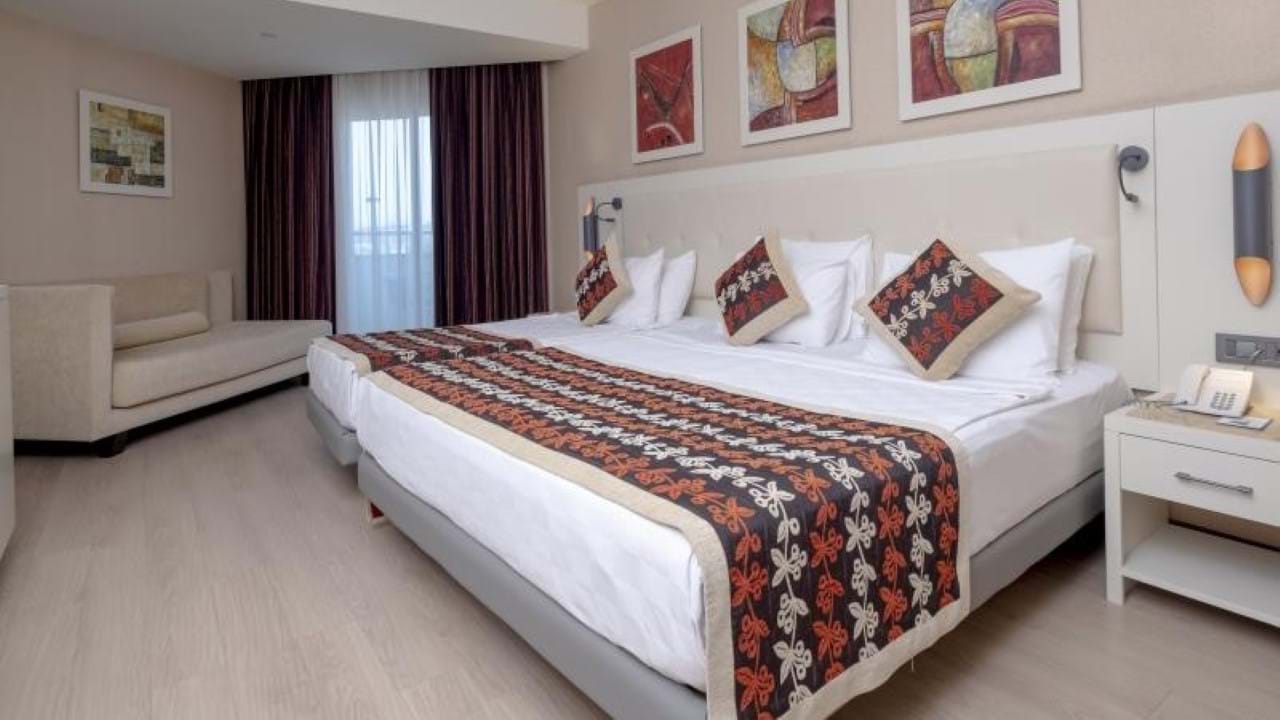 Long Beach Resort Hotel & Spa Deluxe 5* Alanja