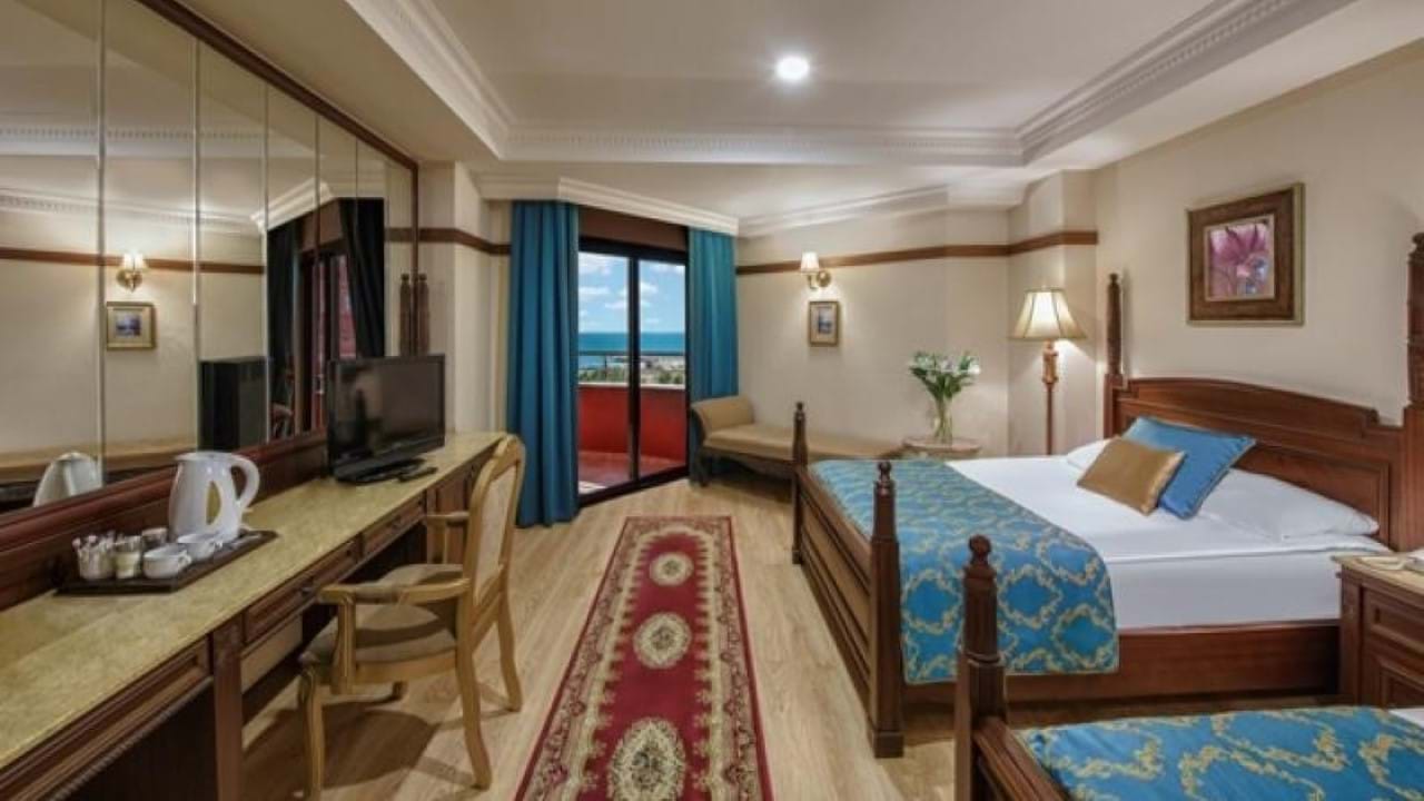 Delphin Palace Resort Hotel 5* Antalija