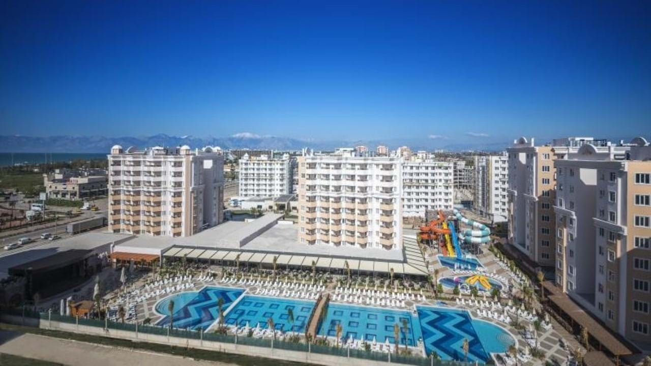 Ramada Resort Lara 5* Antalija