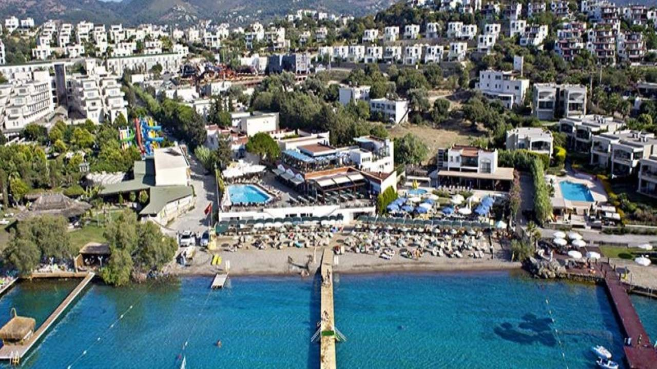 Cactus Fleur Beach & Aqua Park 4* Bodrum