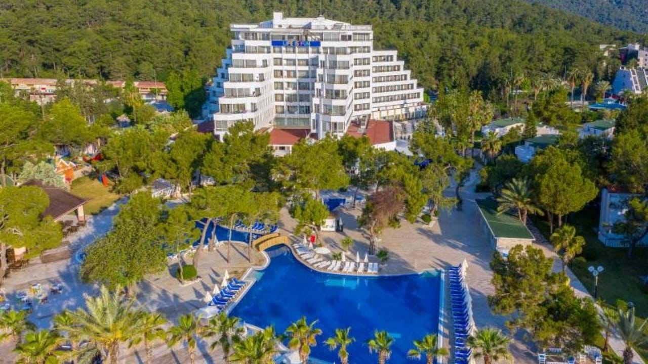 Fun & Sun Comfort Beach Resort 5* Kemer