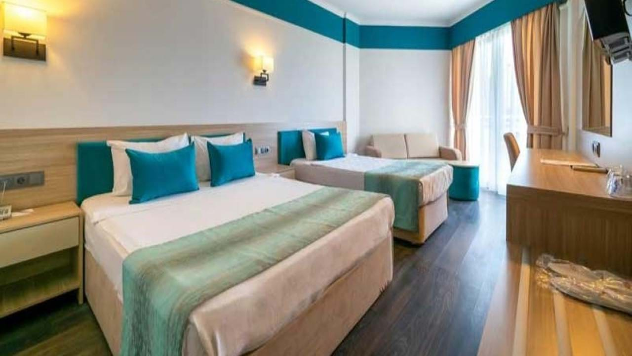 Amara Family Resort 5* Side