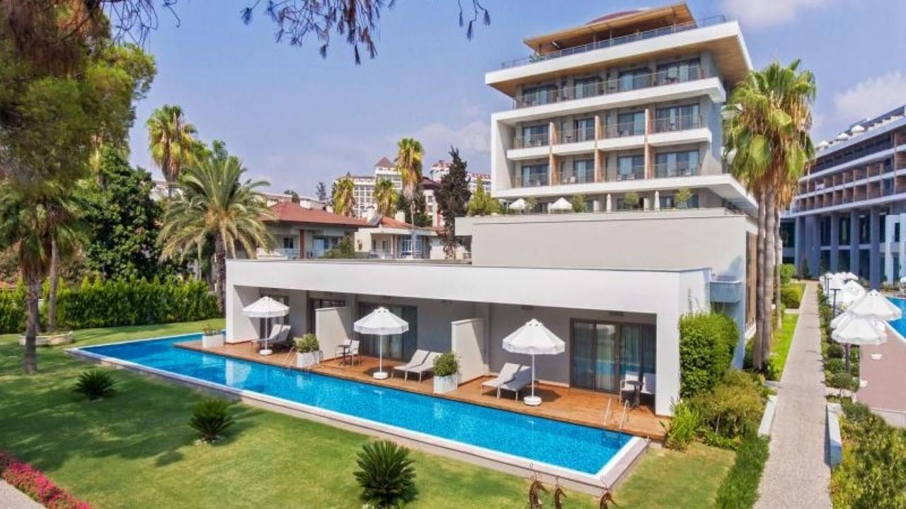 Barut Acanthus & Cennet 5* Side