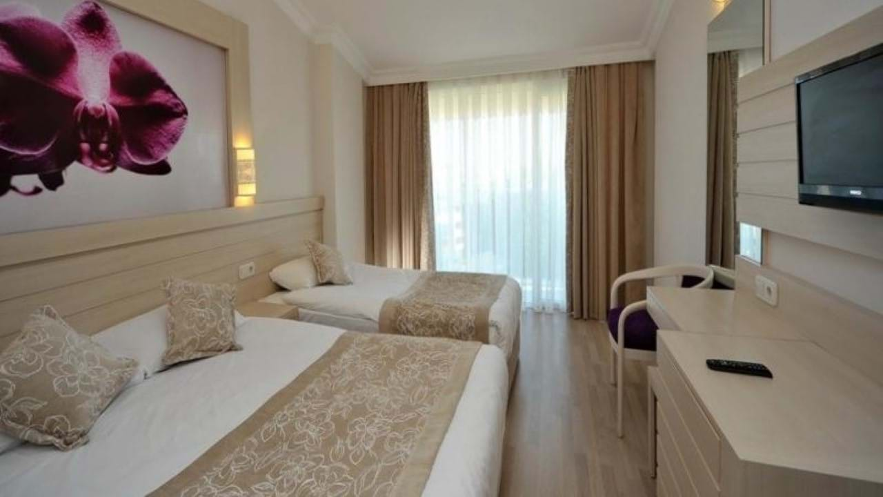 Seaden Corolla Hotel 4* Side