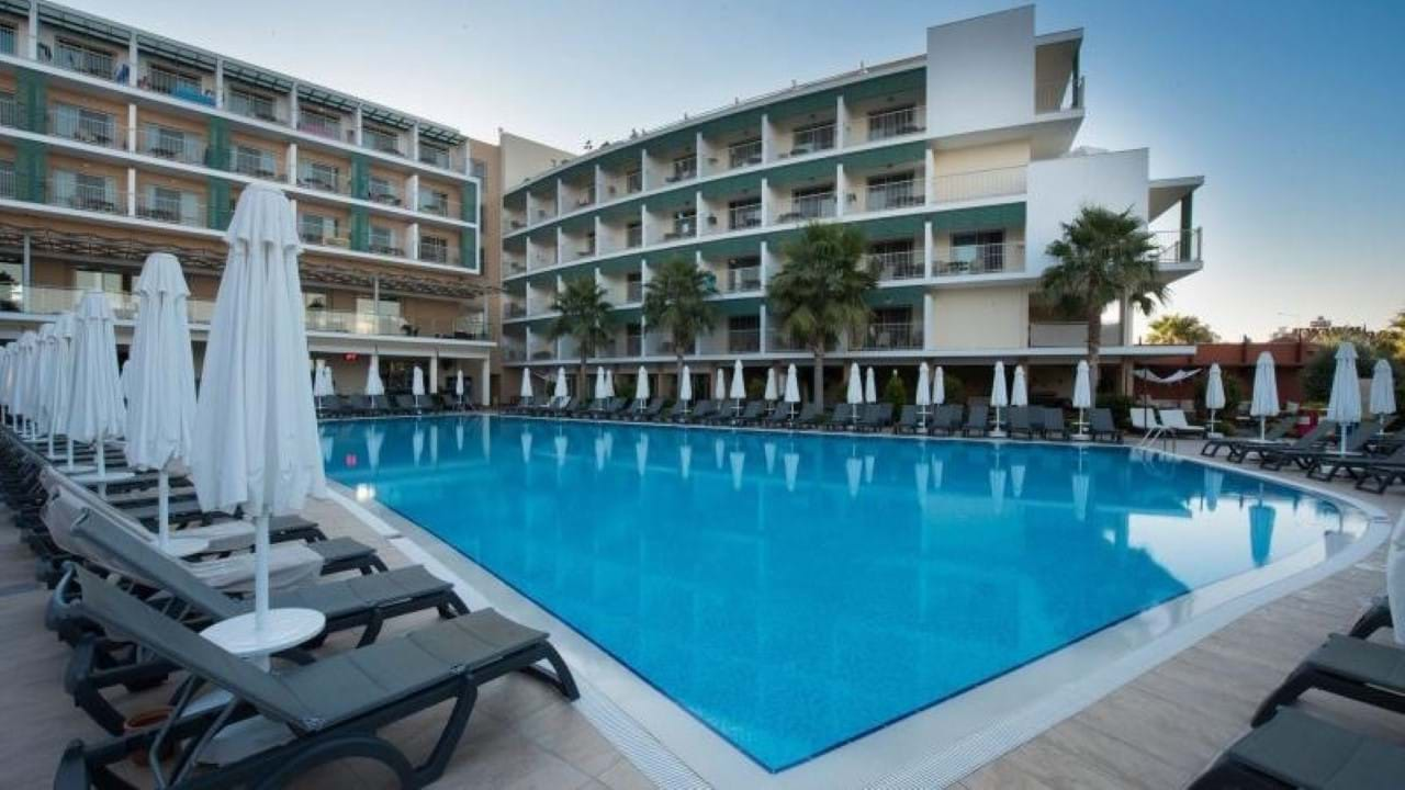 Tui Blue Barut Andiz 4* Side