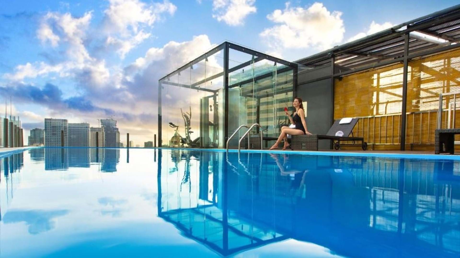 Bay Hotel Ho Chi Minh 