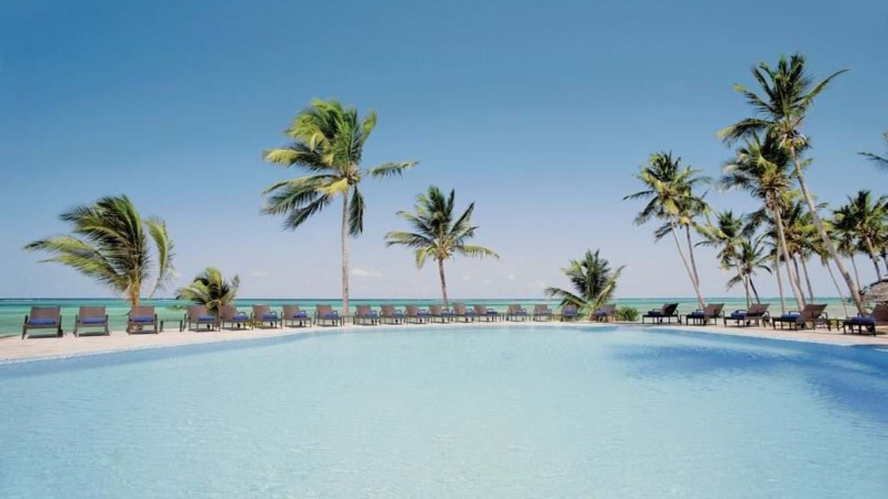 Karafuu Beach Resort & Spa 4* Zanzibar