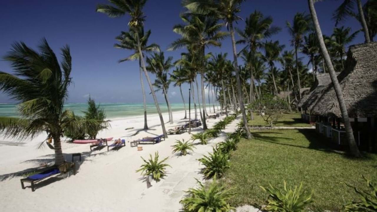 Karafuu Beach Resort & Spa 4* Zanzibar