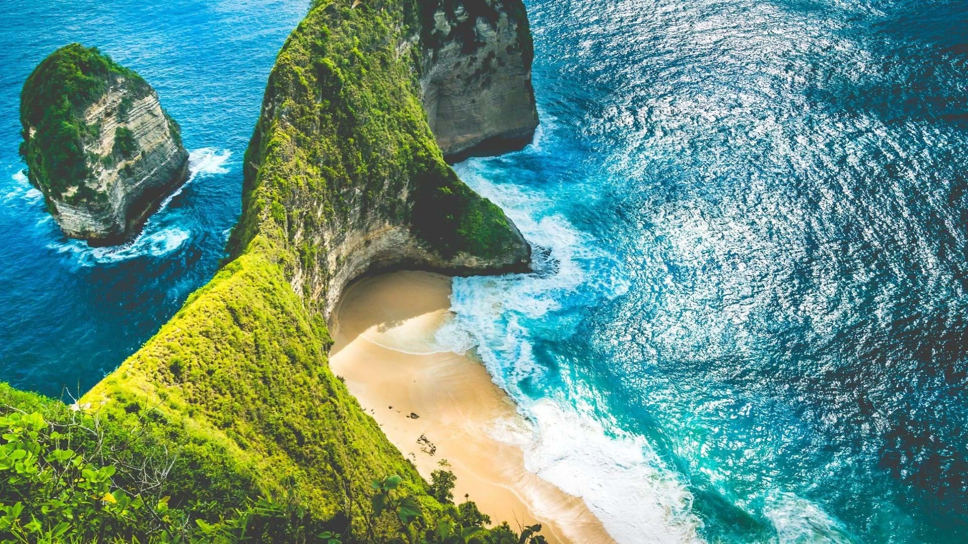 Nusa Dua najpoznatija plaža koju posetuju svi turisti na putovanju na Bali