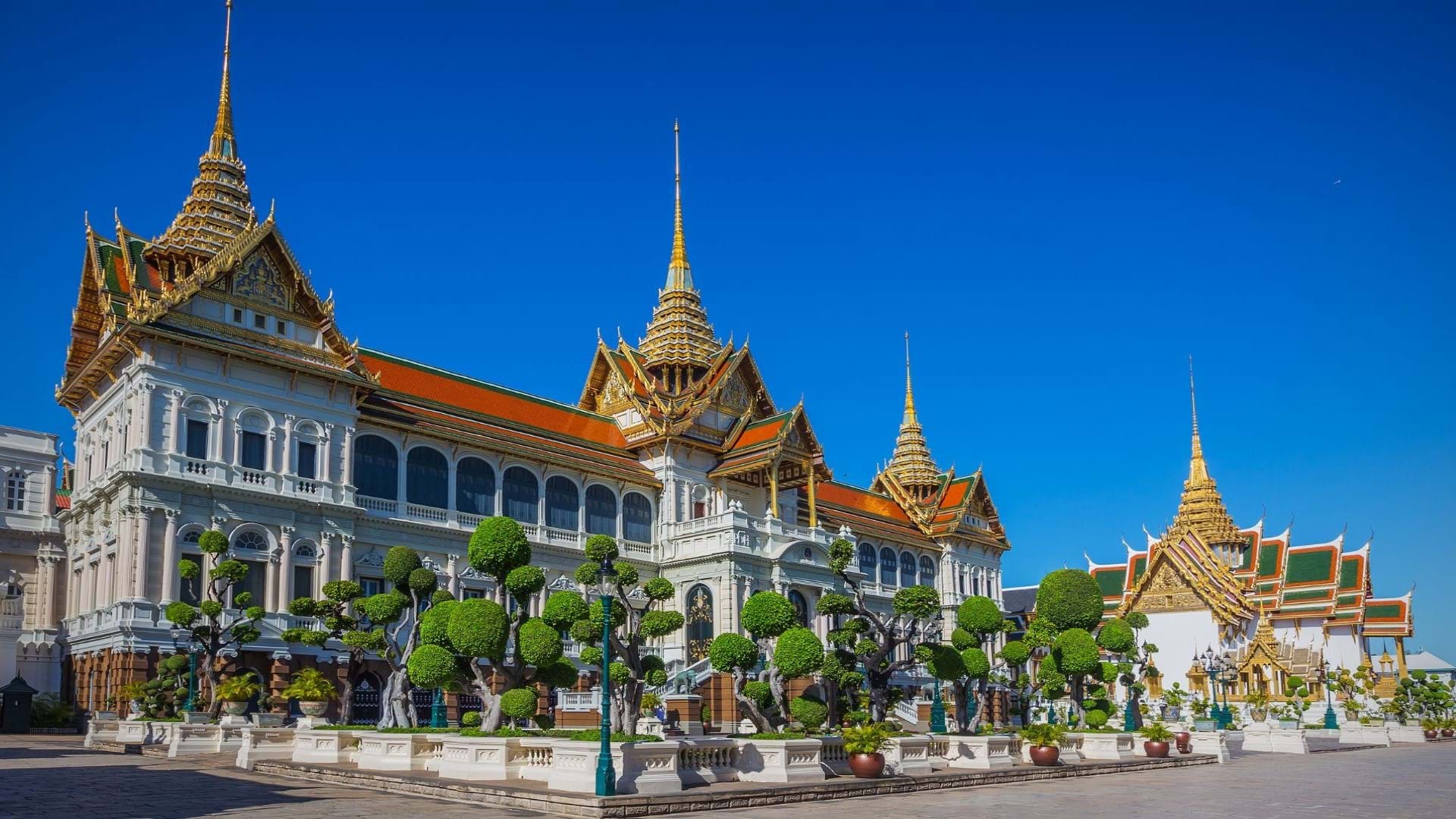 Grand Palace u Bangkoku najpoznatija je građevina i nezaobilazna destinacija za sve putnike na Tajlandu.